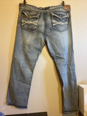 Axe & Crown Jeans Men’s 42/32 Slim Fit Blue Denim Straight  Leg Light Wash Vtg